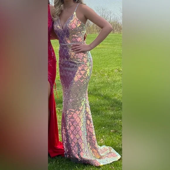 Clarisse | Dresses | Gorgeous Rose Gold Prom Dress Worn Once For A Couple  Hours Excellent Condition | Poshmark